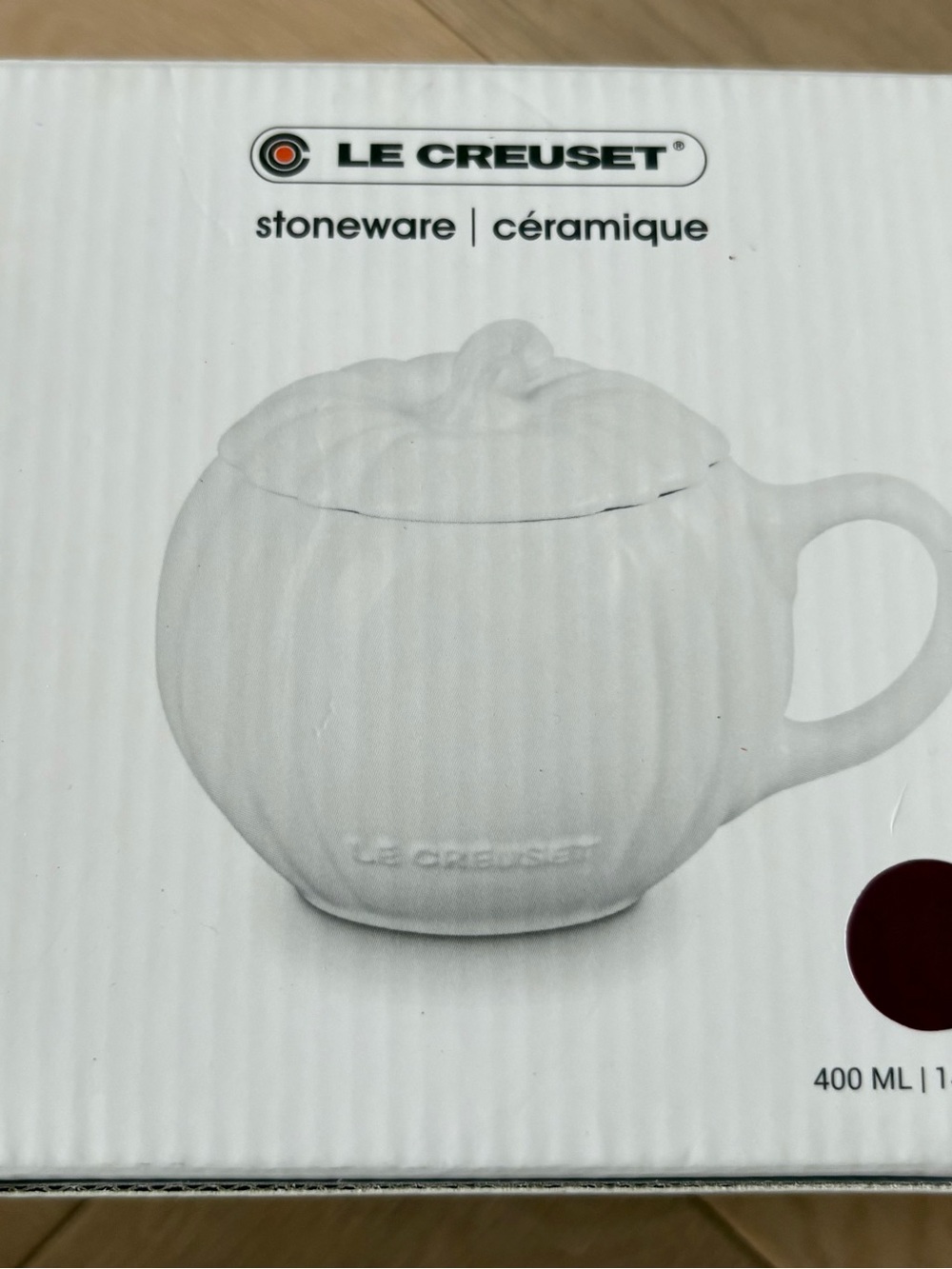 Le Creuset - Pumpkin Mug with lid rhone (400ml/14oz) Burgundy Stoneware